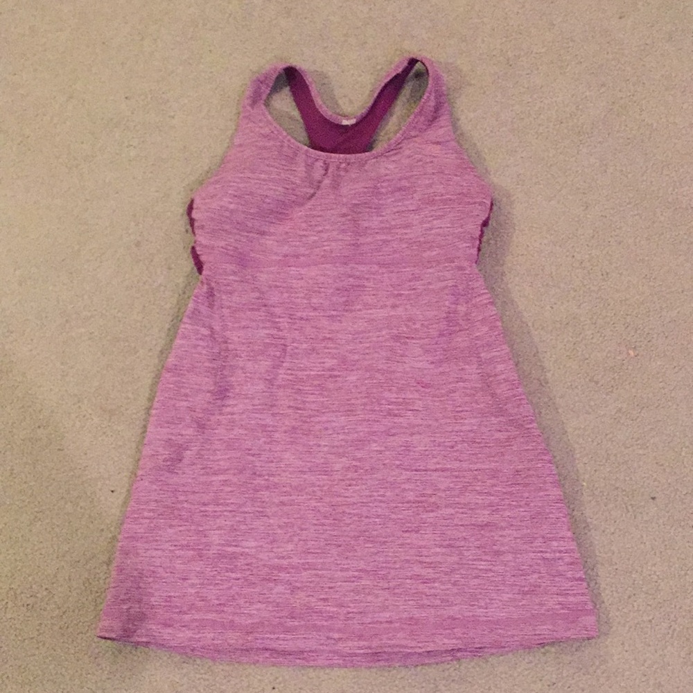 Lululemon workout top